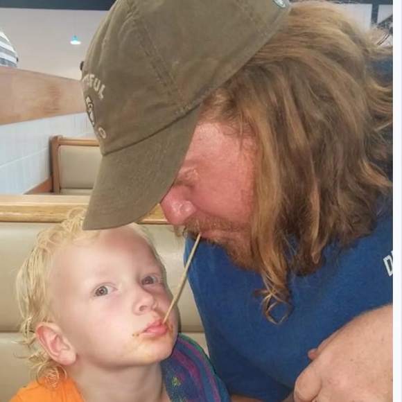 Meet your Posher, Mark - Picture 3 of 13